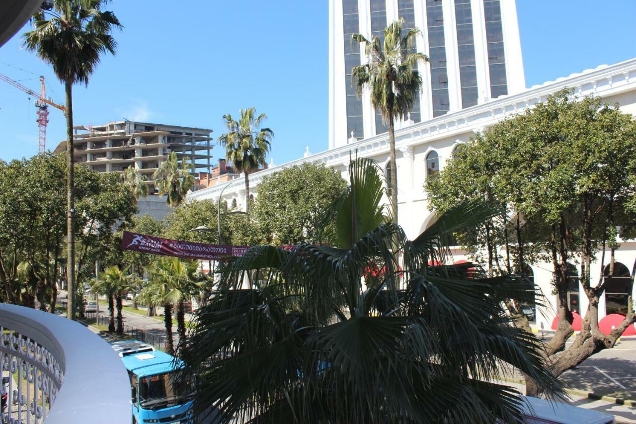 Batumi Apartment In Front Of Sheraton エクステリア 写真
