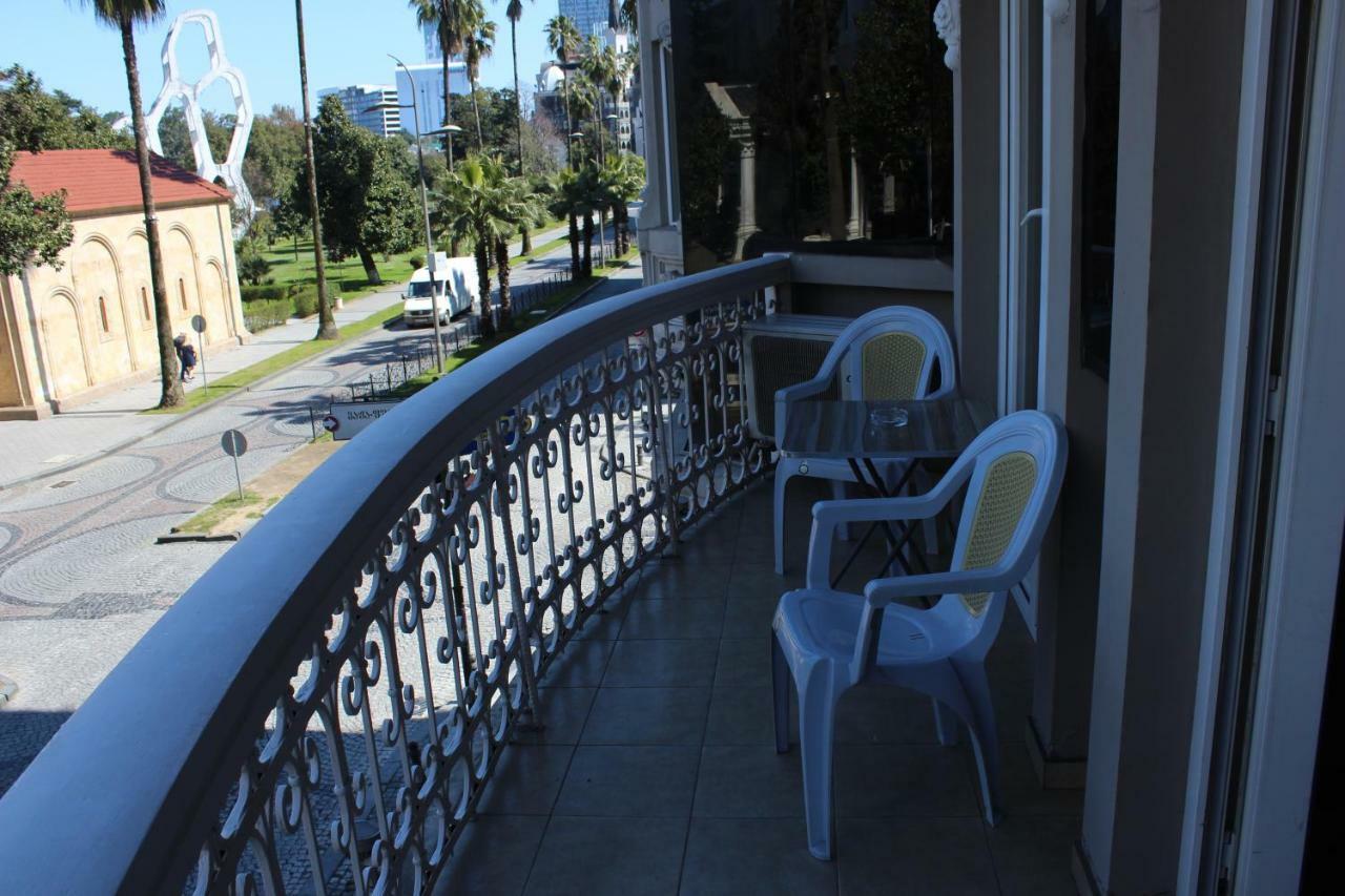 Batumi Apartment In Front Of Sheraton エクステリア 写真