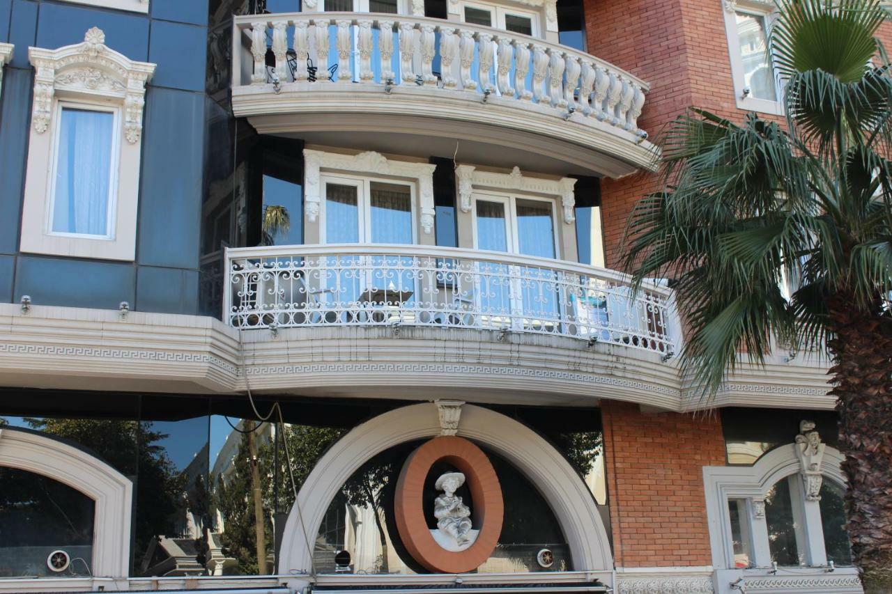 Batumi Apartment In Front Of Sheraton エクステリア 写真