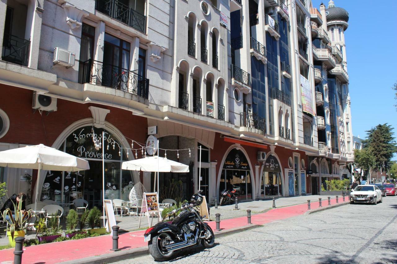 Batumi Apartment In Front Of Sheraton エクステリア 写真