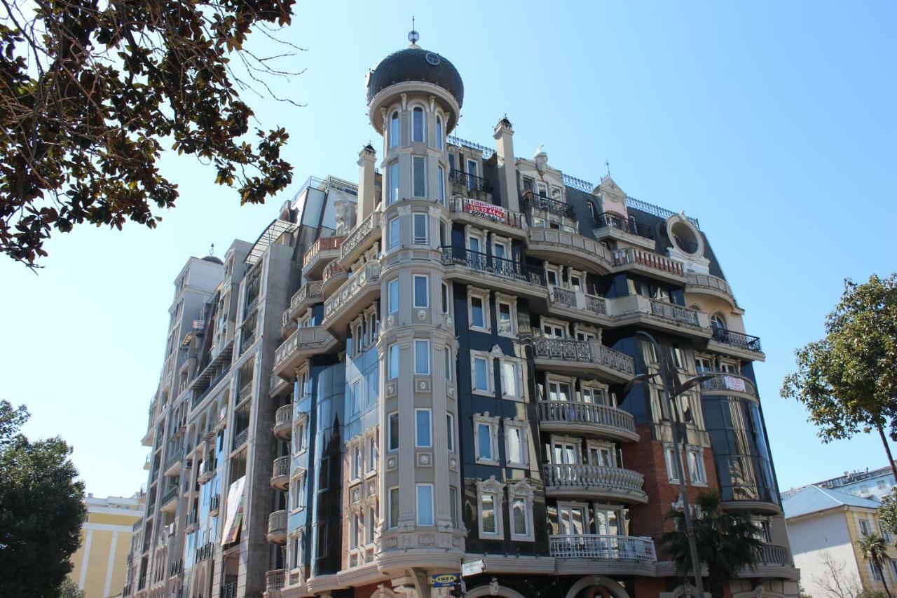 Batumi Apartment In Front Of Sheraton エクステリア 写真