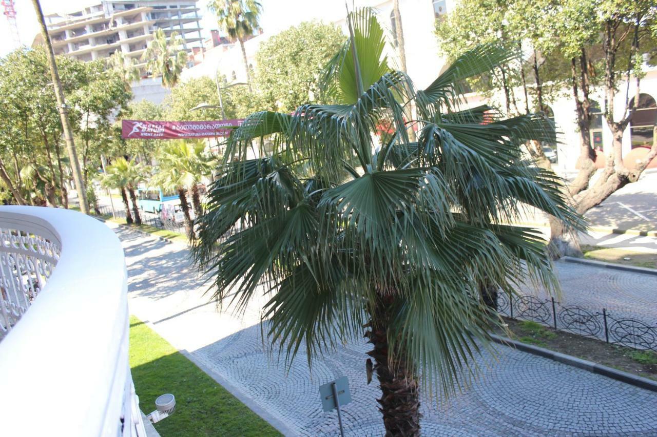 Batumi Apartment In Front Of Sheraton エクステリア 写真