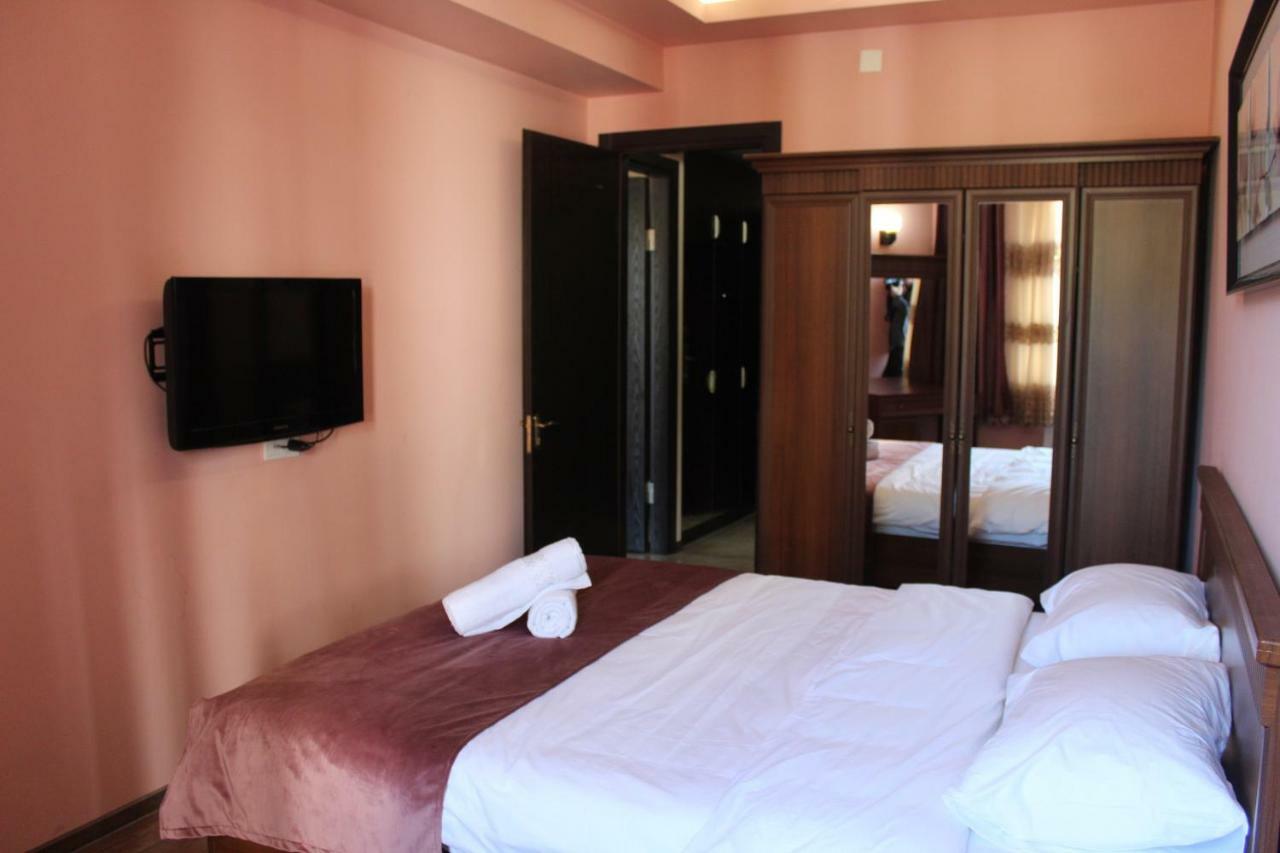 Batumi Apartment In Front Of Sheraton エクステリア 写真